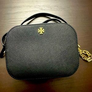 Tory Burch Emerson Round Cross Body